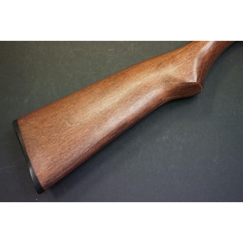 366 - A Webley Rabbit Stopper CAL .22 / 5.5mm Air Rifle