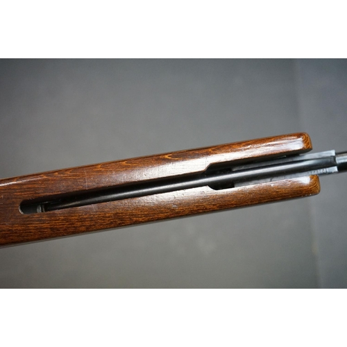 367 - A BSA Meteor CAL .22 / 5.5mm Air Rifle