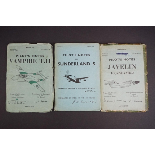 207 - A Collection Of Twenty British Air Ministry / Royal Air Force Pilots And Flight Engineers Notes To I... 