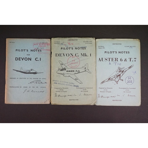 208 - A Collection Of Twenty British Air Ministry / Royal Air Force Pilots And Flight Engineers Notes To I... 