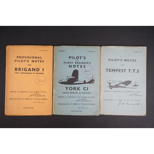 209 - A Collection Of Twenty British Air Ministry / Royal Air Force Pilots And Flight Engineers Notes To I... 