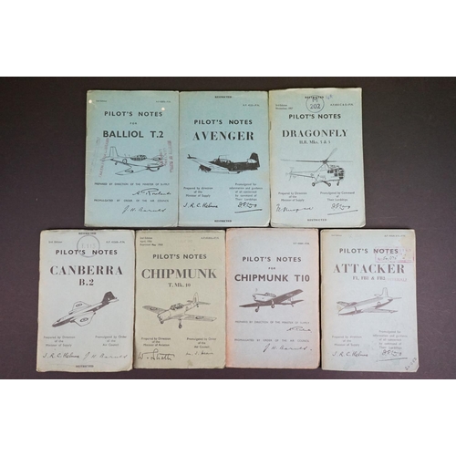 209 - A Collection Of Twenty British Air Ministry / Royal Air Force Pilots And Flight Engineers Notes To I... 