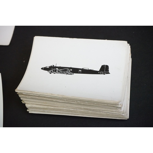 211 - A Large Collection Of Air Ministry / Royal Observer Corps Aircraft Spotters Cards.