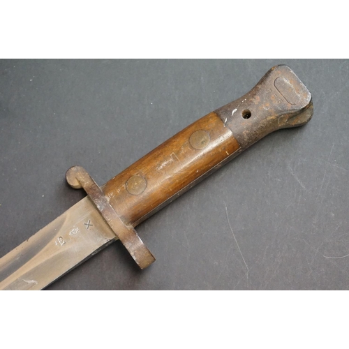 376 - A British Military Issued Pre World War One 1903 Pattern Bayonet, Blade Marked E.R. Together With Th... 