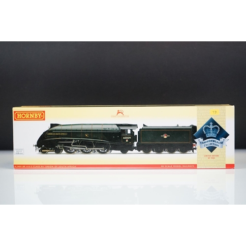 10 - Boxed ltd edn Hornby OO gauge R2909 Commonwealth Collection BR 4-6-2 Class A4 Locomotive Union of So... 
