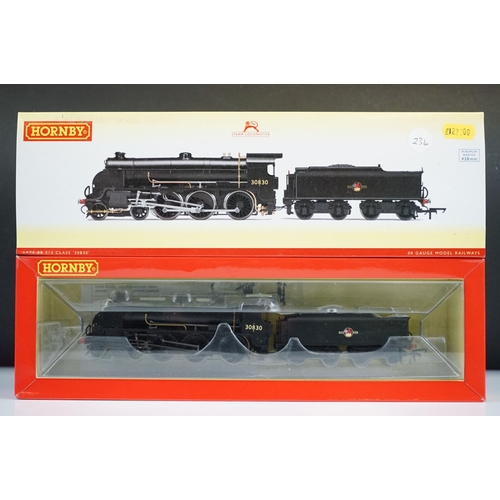 25 - Boxed Hornby OO gauge R3329 BR Late S15 Class 30830 DCC Ready locomotive
