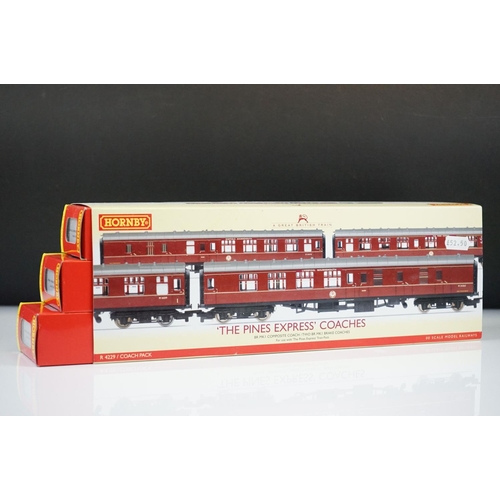 8 - Boxed Hornby OO gauge R4229 The Pines Express Coach Pack