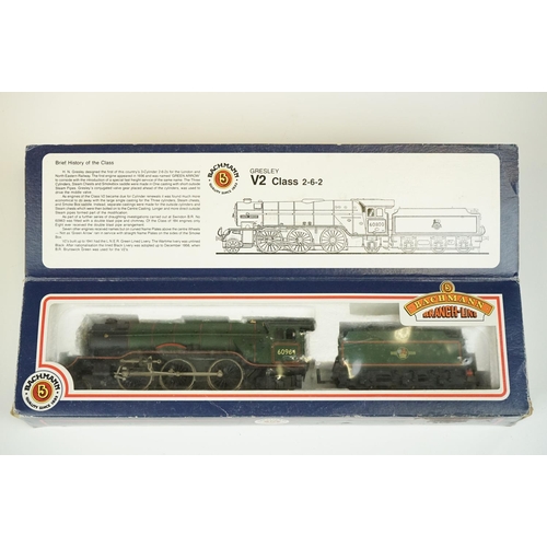 101 - Five boxed OO / HO gauge locomotives to include Dapol D22 2-6-2 Prairie GWR green, 2 x Bachmann (315... 