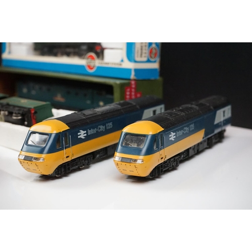 102 - 11 OO gauge locomotives to include a boxed Airfix 54150-1 Prairie Tank Locomotive 2-6-2 (GWR Green L... 