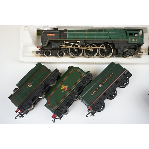 102 - 11 OO gauge locomotives to include a boxed Airfix 54150-1 Prairie Tank Locomotive 2-6-2 (GWR Green L... 