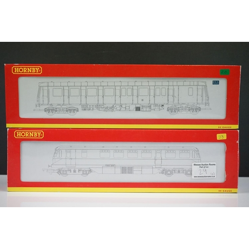 29 - Two boxed Hornby OO gauge DCC Ready locomotives to include R2509 Class 121 Driving Motor Brake W5502... 