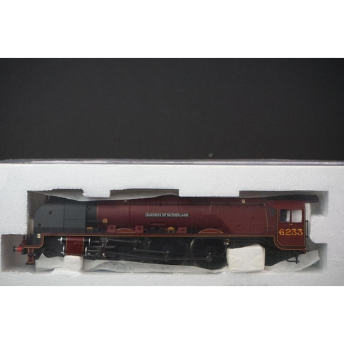 31 - Boxed Hornby Marks & Spencer R1091 The Royal Train set complete with inner packaging sealed