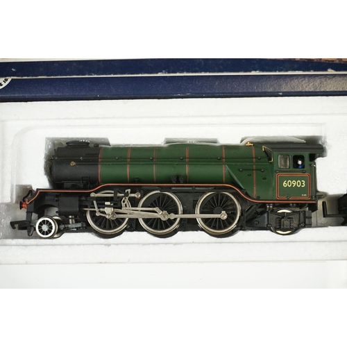 58 - Three boxed Bachmann OO gauge locomotives to include 2 x 31554 V2 60903 Double Chimney BR green and ... 