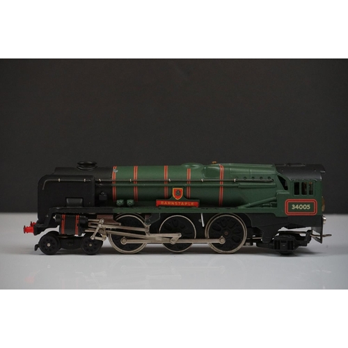 61 - Boxed Wrenn OO gauge No 2235 4-6-2 BR Barnstaple locomotive