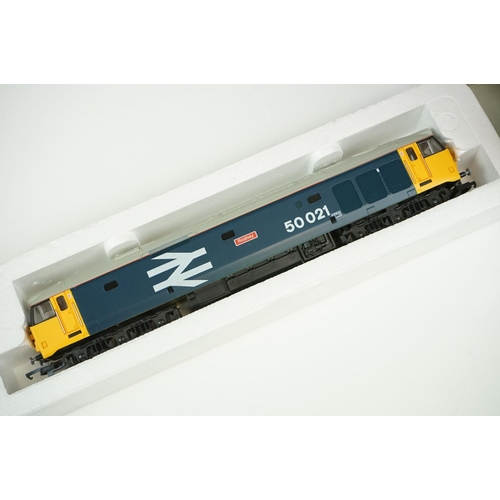 64 - Seven boxed Lima OO gauge locomotives to include Earl Mountbatten of Burma, Western Crusader, Eastle... 