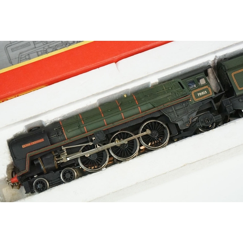 70 - Seven Hornby / Triang OO gauge locomotives to include R552 4-6-2 Class 7 Oliver Cromwell Silver Seal... 