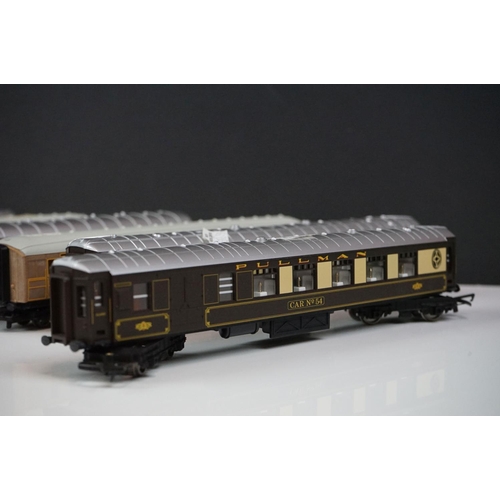 74 - 11 Hornby OO gauge items of rolling stock to include Pullman, LNER & LMS examples