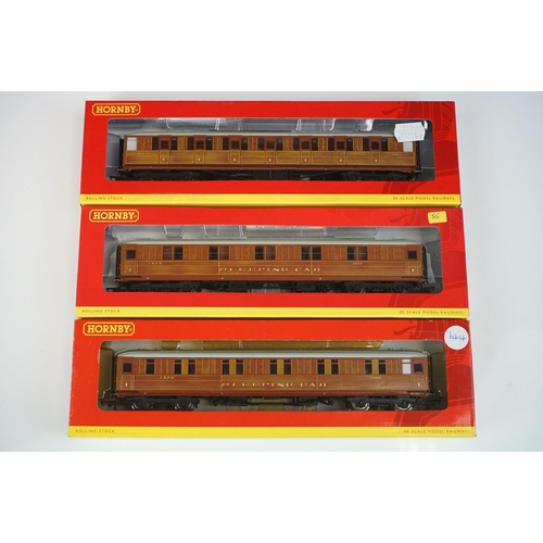 82 - 16 Boxed Hornby OO gauge items of rolling stock to include R6183 BR 75 Ton Breakdown Car weathered e... 