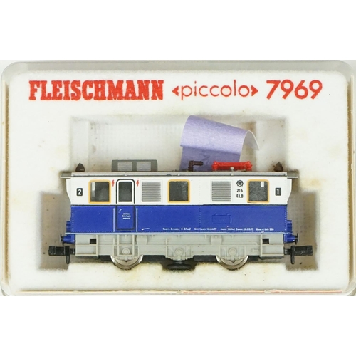 91 - Six boxed N gauge locomotives to include Bachmann Steam Locomotive 51-545-12 Mikado 2-8-2 7 Vandebil... 