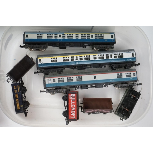 94 - 12 N gauge locomotives to include Grafar Prince Palatine, Dapol Albert Hall, Bachmann Union Pacific ... 