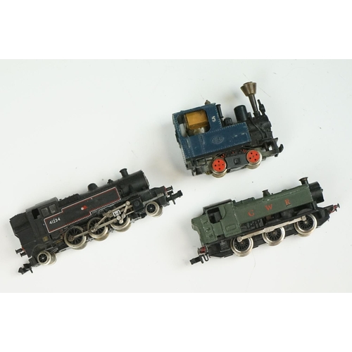 95 - Three N gauge locomotives to include Trix 2-6-2 in BR black plus 15 x boxed/cased items of N gauge r... 