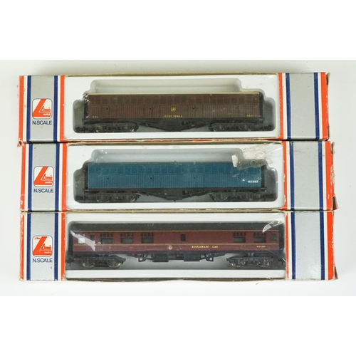 95 - Three N gauge locomotives to include Trix 2-6-2 in BR black plus 15 x boxed/cased items of N gauge r... 