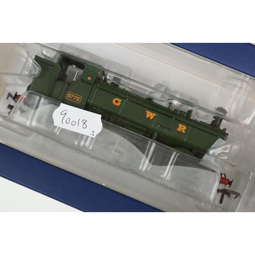 113 - Three boxed Bachmann OO gauge locomotives to include 32508 Standard Class 5MT 73049 BR green late cr... 