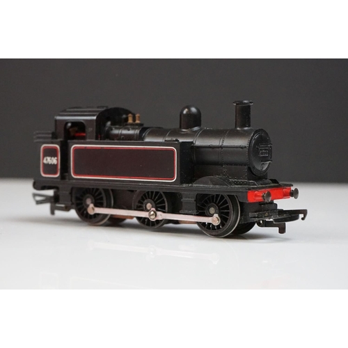 121 - Two boxed HO / OO gauge locomotives to include Fleischmann 4175 2-10-0 with tender and Triang Hornby... 