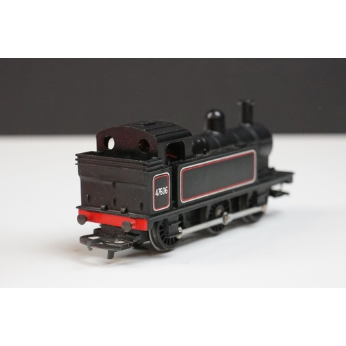 121 - Two boxed HO / OO gauge locomotives to include Fleischmann 4175 2-10-0 with tender and Triang Hornby... 