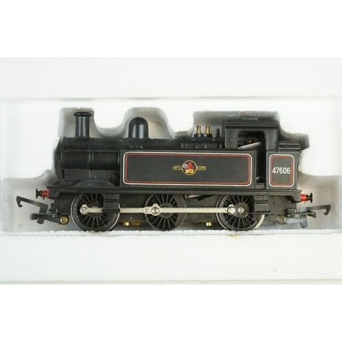 123 - Three boxed Hornby OO gauge locomotives to include R751 BR Co Co Diesel Electric, R758 BR Loco Hymek... 