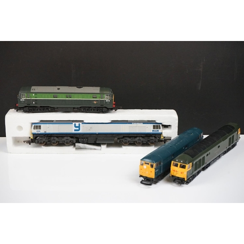 124 - Four OO gauge locomotives to include 3 x Lima (59001, Sir Edward Elgar & 31003 BR) and Hornby D6119