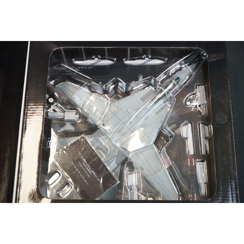 1045 - Two boxed 1/72 Century Wings / X-Plus Heavy Metal Collection diecast models to include 330098 F-4B U... 