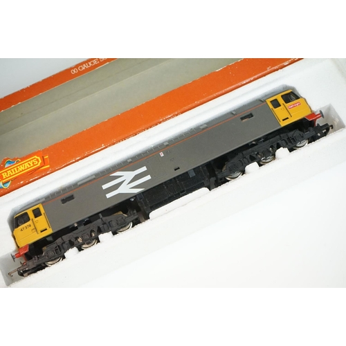 169 - Eight boxed Hornby OO gauge locomotives to include 2 x The Queen Mother, Mammoth, Britannia, BR Rail... 