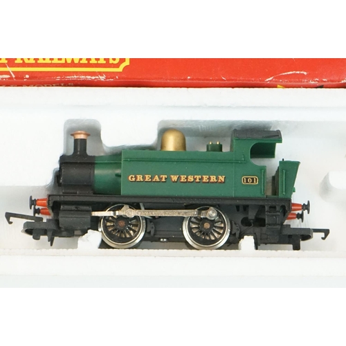 169 - Eight boxed Hornby OO gauge locomotives to include 2 x The Queen Mother, Mammoth, Britannia, BR Rail... 