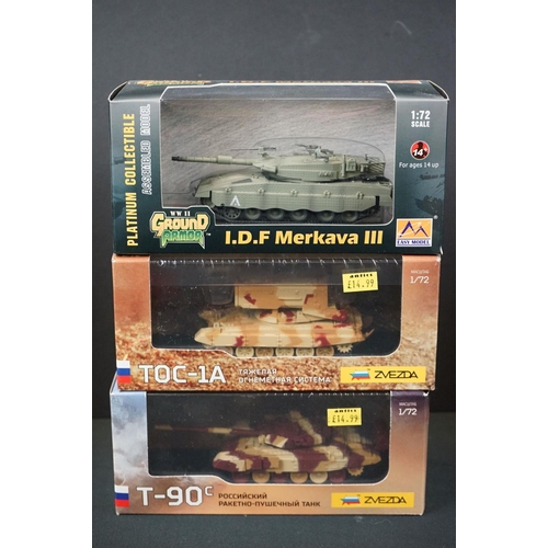 1057 - 15 Boxed & cased military models to include Blitz 72, Zvezda, Oxford Military, PMA, Easy Model Groun... 