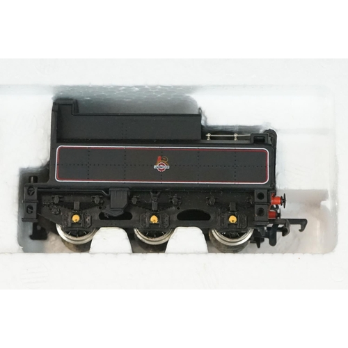 129 - Four boxed Palitoy Mainline locomotives to include 37078 4-6-0 Hinton Manor Class GWR green, 37061 4... 