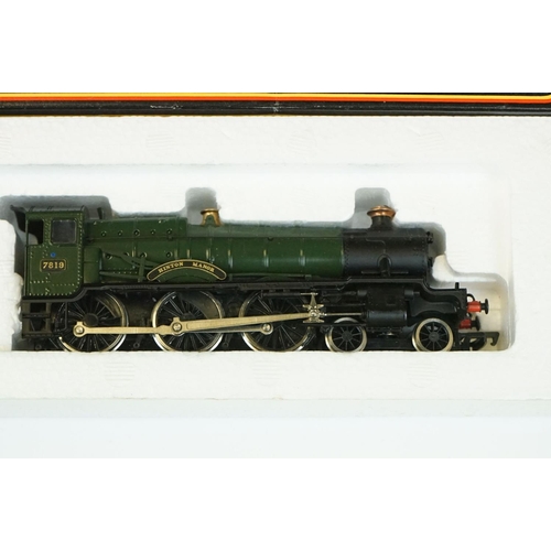 129 - Four boxed Palitoy Mainline locomotives to include 37078 4-6-0 Hinton Manor Class GWR green, 37061 4... 