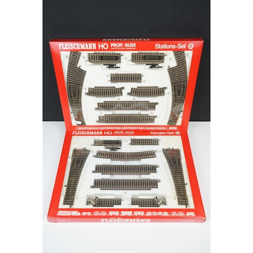 132 - Two boxed Fleischmann HO gauge Profi-Gleis sets to include 6190 Stations Set B and 6191 Rangier Set ... 