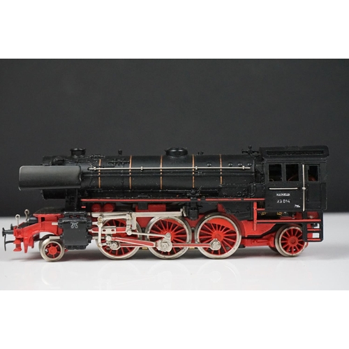 146 - Two HO gauge Marklin locomotives to include 2-6-2 23014 and 0-6-0 1295 (play worn)