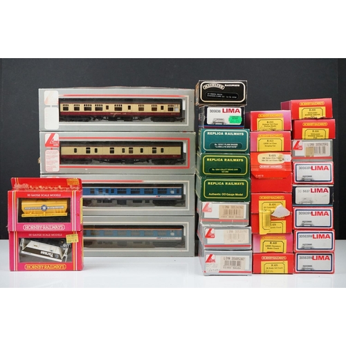 150 - 30 Boxed OO gauge items of rolling stock to include Hornby, Replica Railways, Palitoy Mainline and L... 