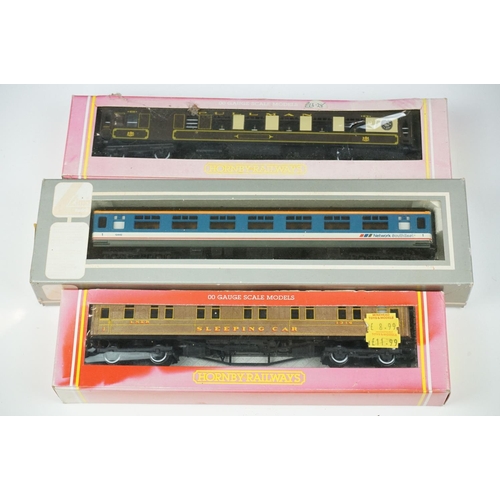 150 - 30 Boxed OO gauge items of rolling stock to include Hornby, Replica Railways, Palitoy Mainline and L... 