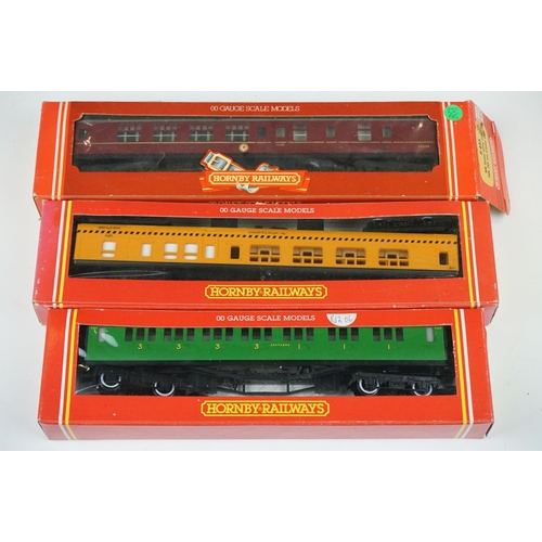 150 - 30 Boxed OO gauge items of rolling stock to include Hornby, Replica Railways, Palitoy Mainline and L... 