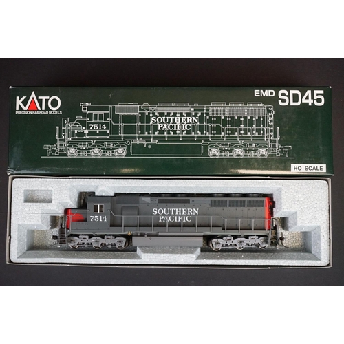 191 - Two boxed Kato HO gauge EMD SD45 Southern Pacific locomotives to include 37-1715 SP unnumbered and 3... 