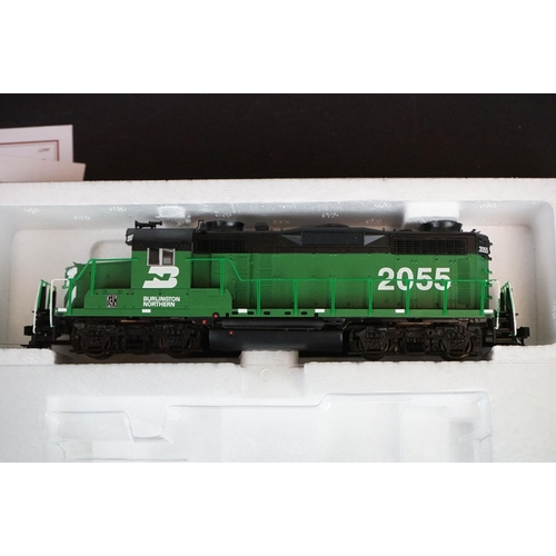 212 - Two boxed ltd edn Proto Series 2000 GP20 Locomotives to include 8120 BN #2063 & 8107 BN #2055 plus a... 