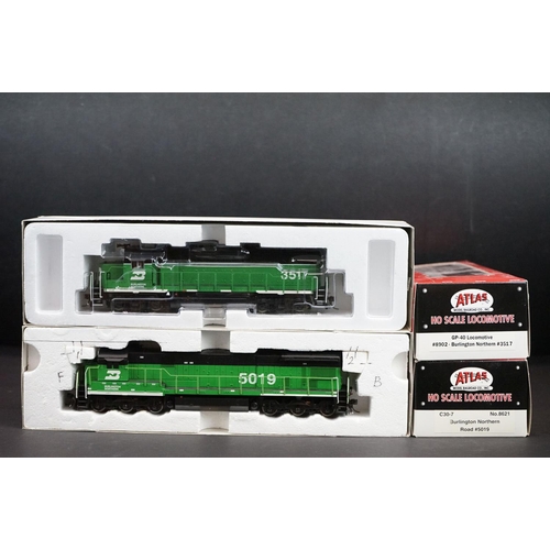 217 - Two boxed Atlas Model Railroad HO gauge Burlington Northern locomotives to include No 8621 C30-7 Roa... 