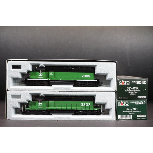 222 - Two boxed Kato HO gauge Burlington Northern locomotives to include 37-2701 #6333 and 37-01K White Ca... 