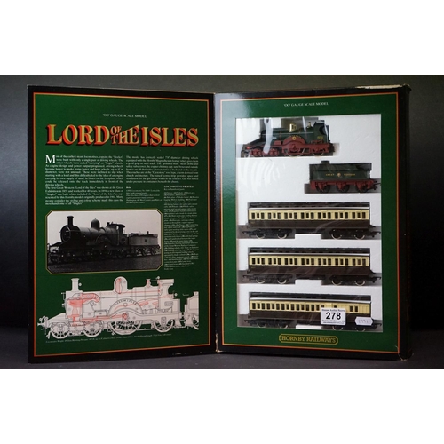 278 - Boxed Hornby OO gauge R795 Lord of The Isles locomotive & coach set, complete