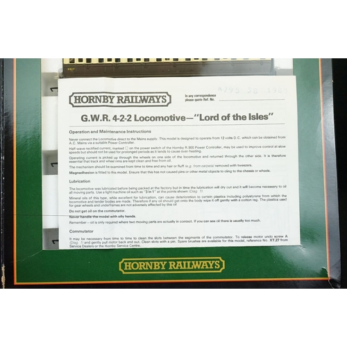 278 - Boxed Hornby OO gauge R795 Lord of The Isles locomotive & coach set, complete