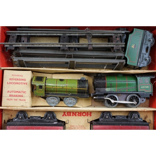 300A - Boxed Hornby O gauge Passenger Set No 31 containing 2 x locomotives, one with tender, 2 x coaches an... 