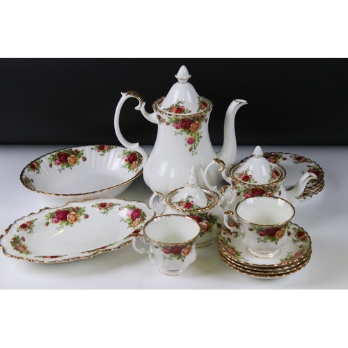 126 - Royal Albert ' Old Country Roses ' Dinner and Tea ware including 10 x 16cm plates, 4 x 180cm plates,... 